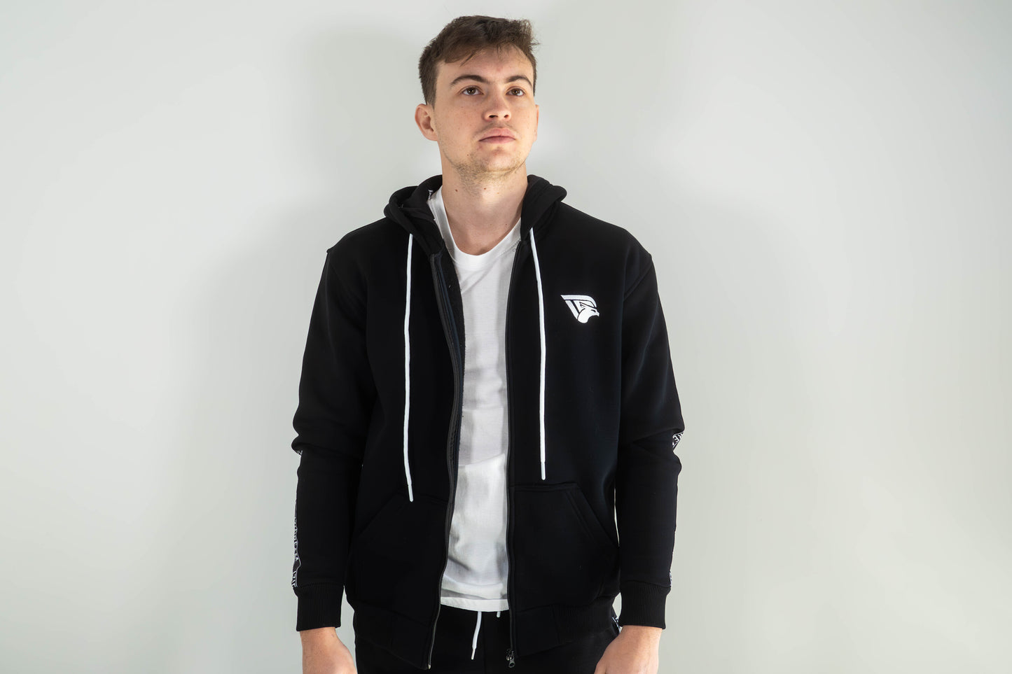 VESTE STYLE JOGGING IZIDREAM