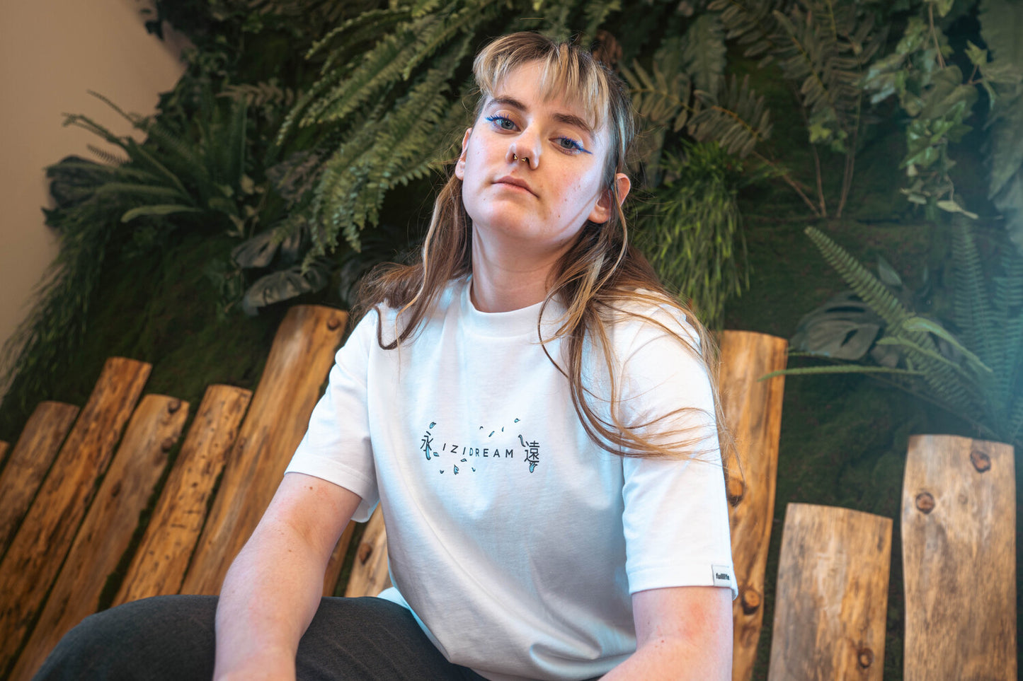 T-SHIRT "DAWN PRIESTESS"